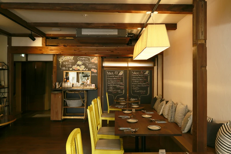 照明　12個セット　飲食店　テナント　
店舗　シーリング　ペンダント 飲食店でよく使用される照明の種類と業種別に見る照明の選び方