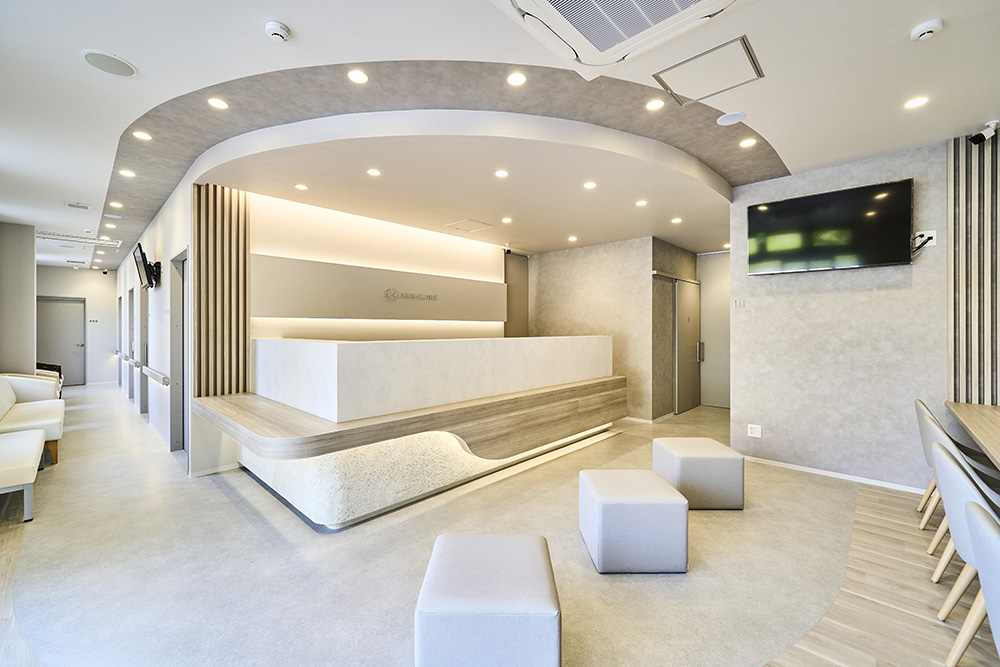 受付・待合室：クリニックの顔としておもてなしを意識